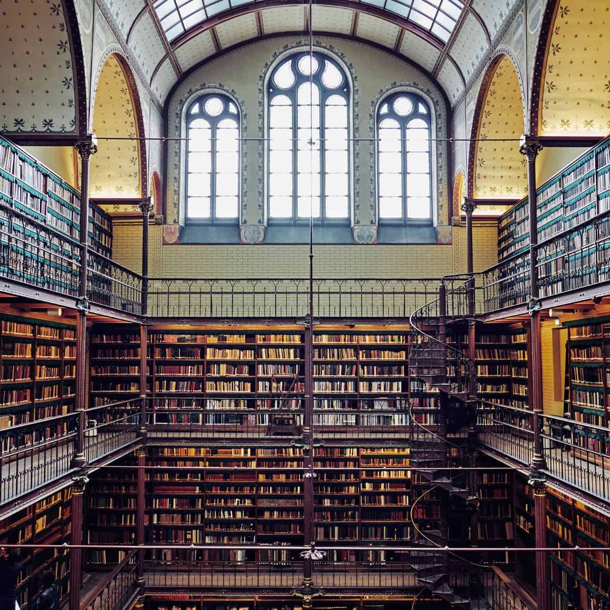 shelves and staircases in the Rijksmuseum Research Library.